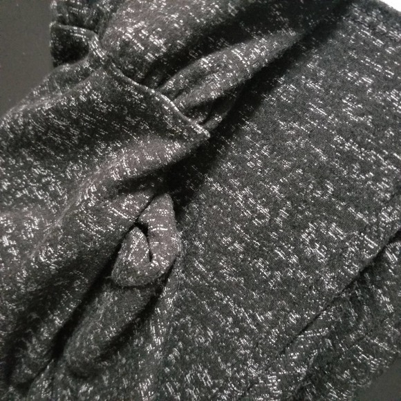 W5 charcoal bell sleeve ruffled long sleeve top S - Picture 10 of 12